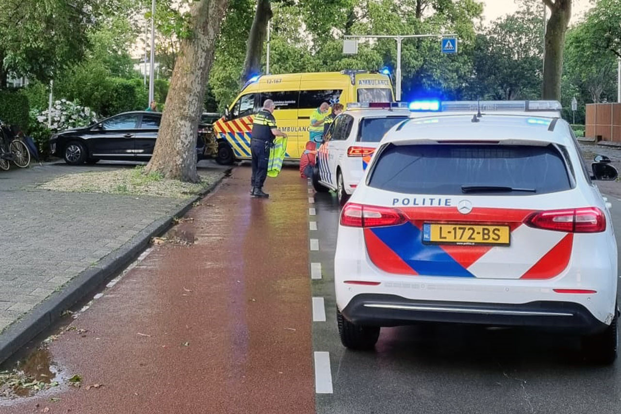 Heemstede – Auto Rijdt Achteruit Tegen Fietser Aan – 112Meerlanden